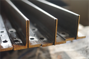 Cold drawn guide rail 